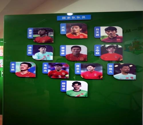 揭秘英冠巅,峰对决,伯明翰与考,爱游戏平台,爱游戏官方网站,爱游戏登录入口,爱游戏app下载