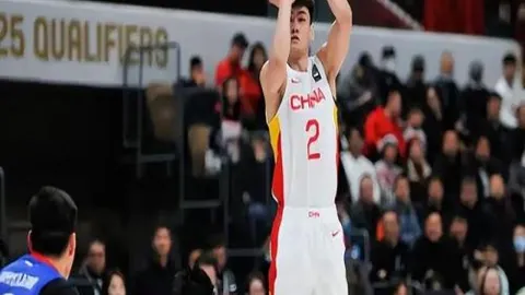 [德甲]马尔穆什连进两球 法兰克福战胜荷尔斯泰因